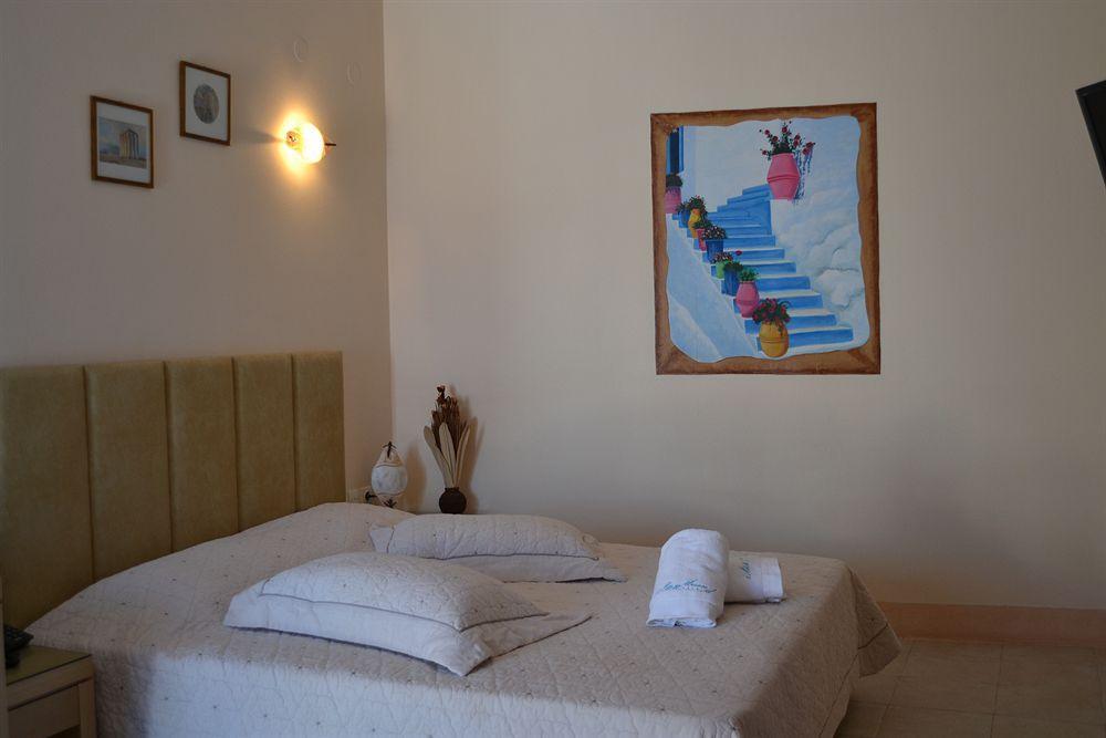 Dream Island Hotel Fira (Santorini) Exterior foto